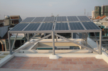 Japan-funded solar power systems for schools in Vietnam