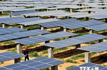 Japan will take over construction of the largest solar power plant with 920,000 water solar collecto