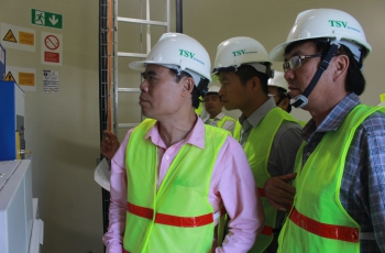Mr. Do Van Diem received the working delegation of National Electricity Development Board to visit D