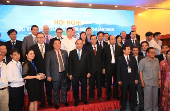 TSV leaders and partners to exchange photographed with Prime Minister Nguyen Xuan Phuc